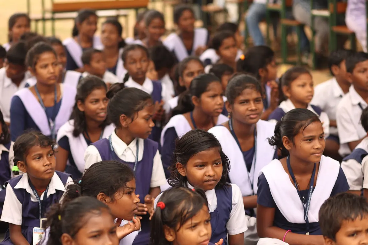 How to Choose the Right National Anthem for a School Assembly